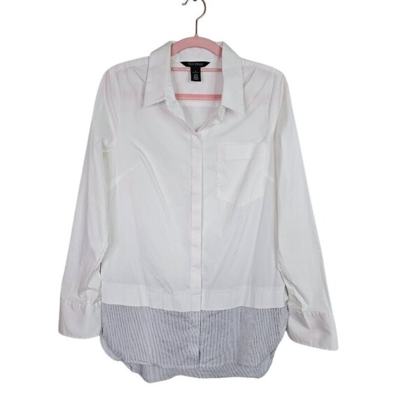 White House Black Market Tops - WHITE HOUSE BLACK MARKET Button Up Down Shirt WHITE w NAVY BLUE size 8 Layered
